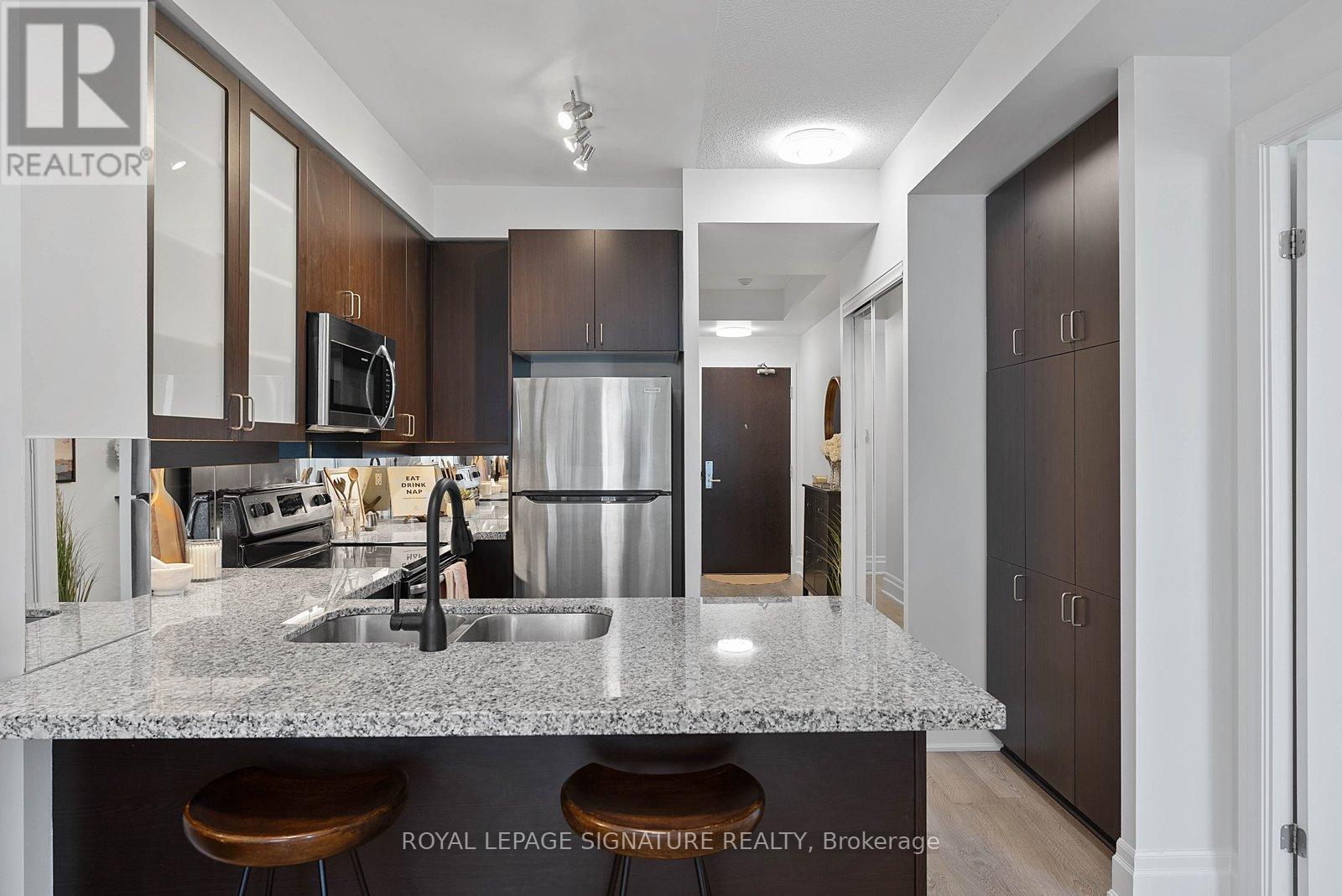 412 - 131 Upper Duke Crescent, Markham, Ontario  L6G 0C9 - Photo 11 - N13240572
