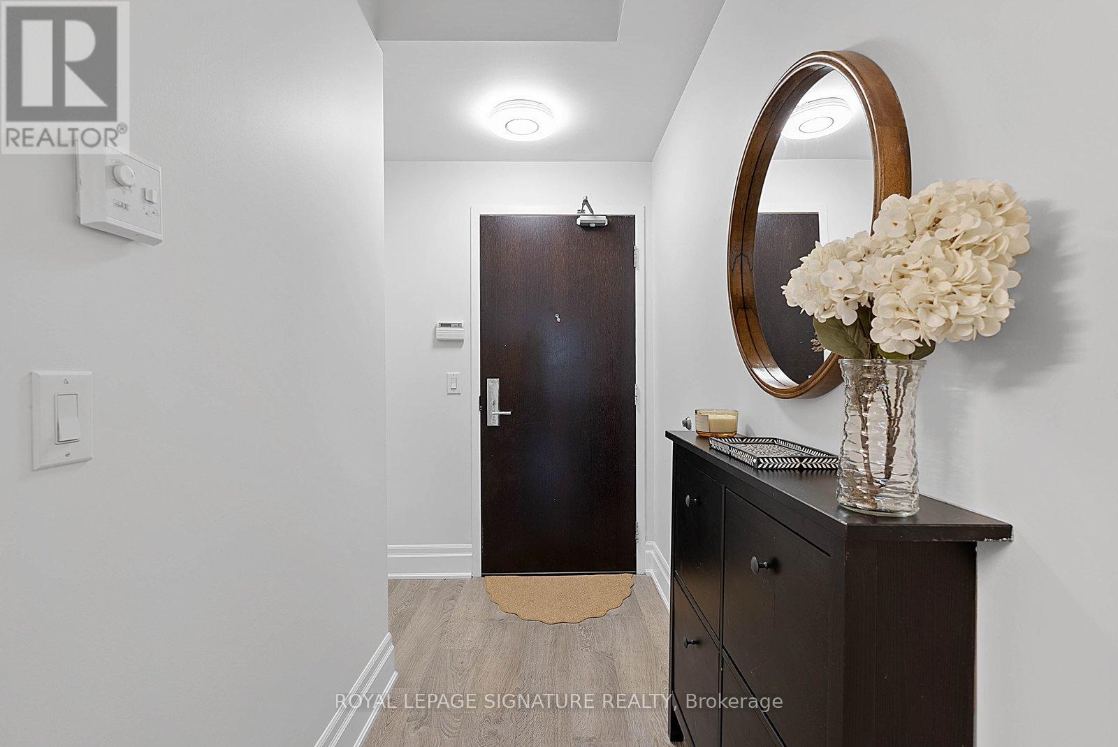 412 - 131 Upper Duke Crescent, Markham, Ontario  L6G 0C9 - Photo 4 - N13240572