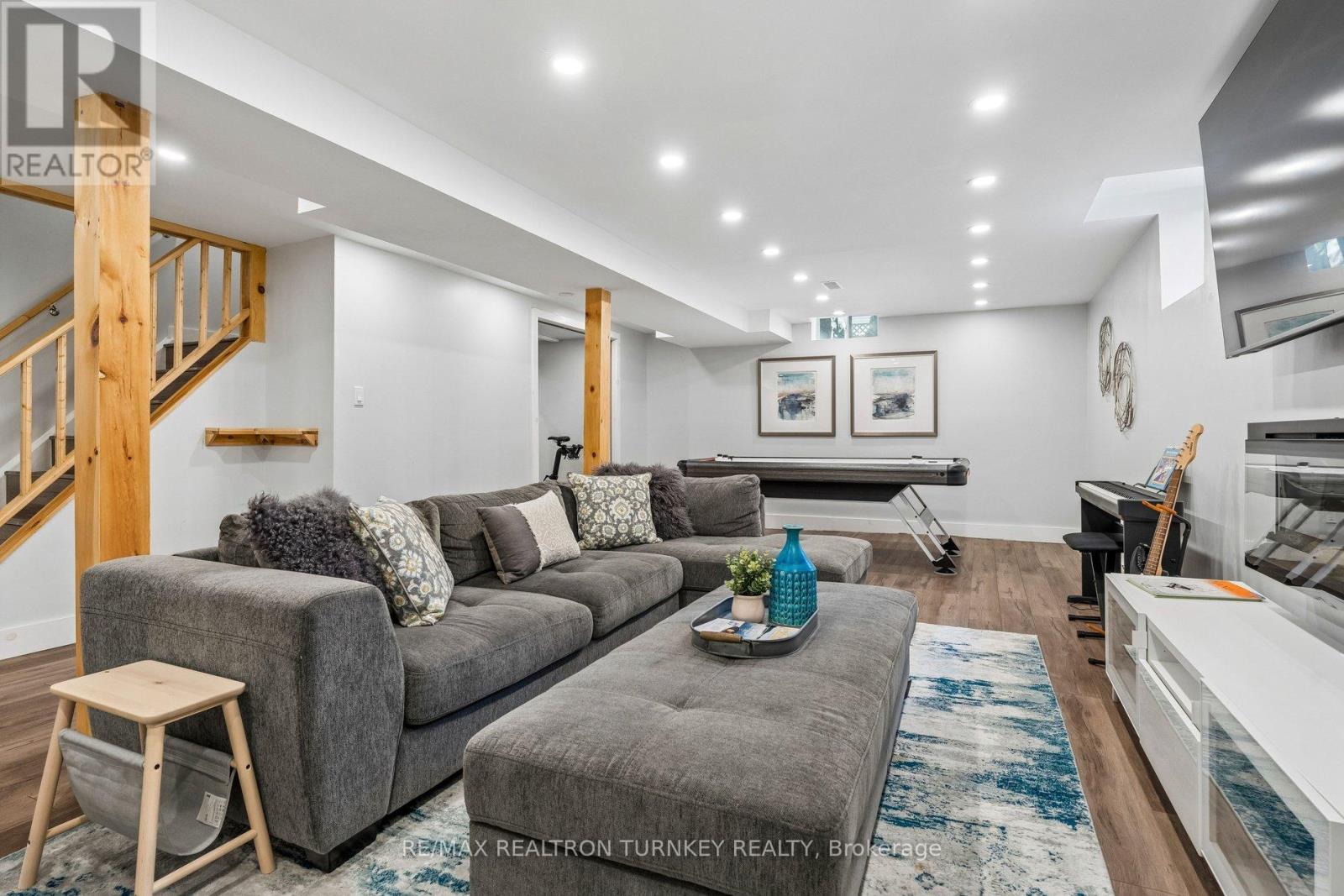 330 Bristol Road, Newmarket, Ontario  L3Y 7Z9 - Photo 30 - N13240630