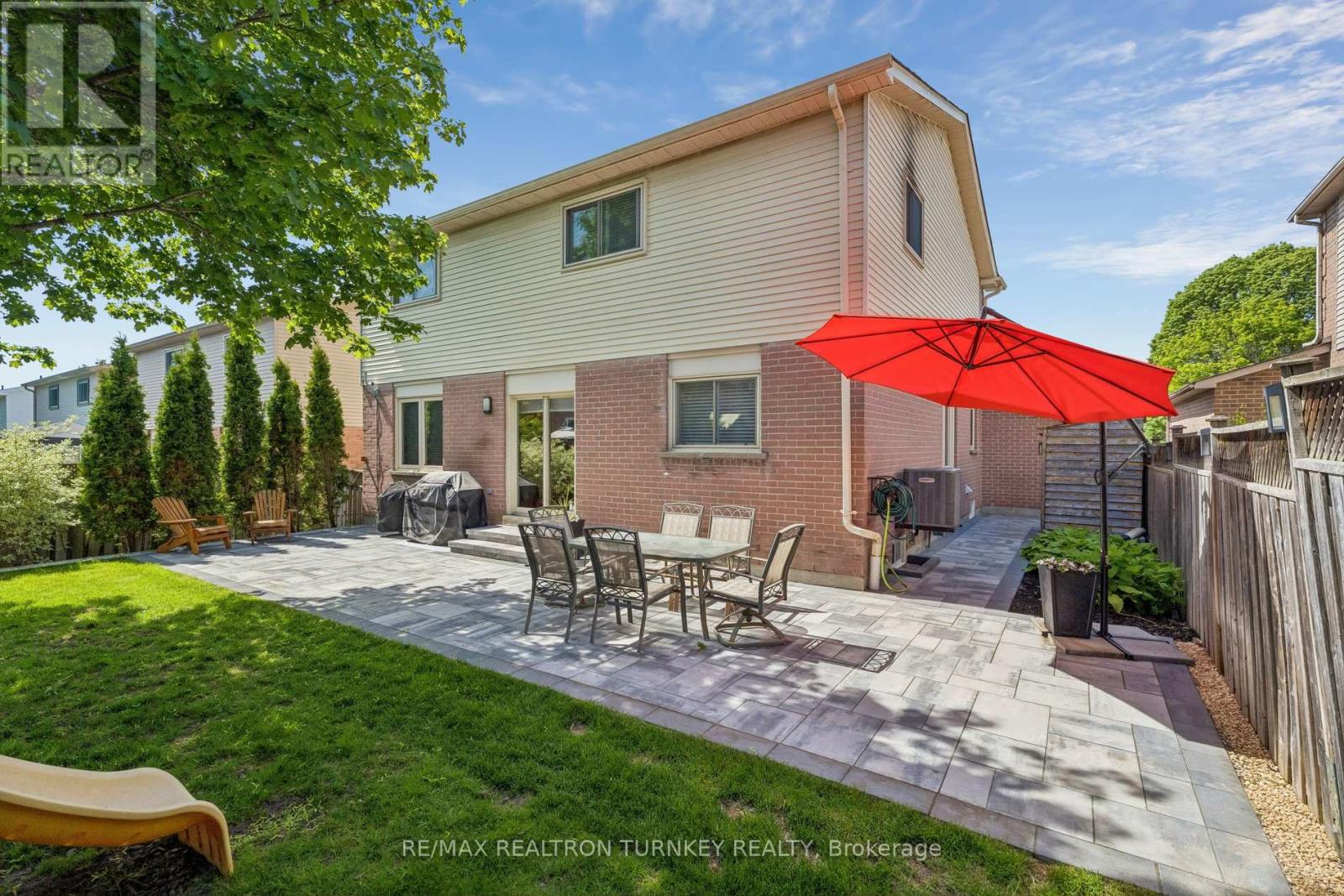 330 Bristol Road, Newmarket, Ontario  L3Y 7Z9 - Photo 39 - N13240630