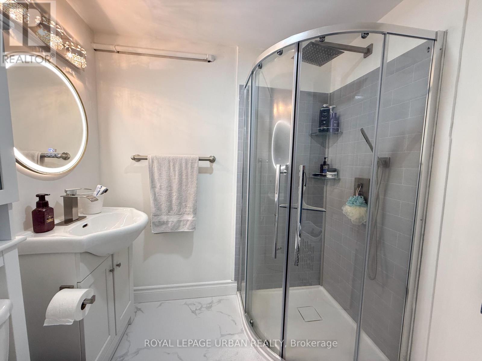 Bsmnt - 560 Bristol Road, Newmarket, Ontario  L3Y 6T1 - Photo 5 - N13240670
