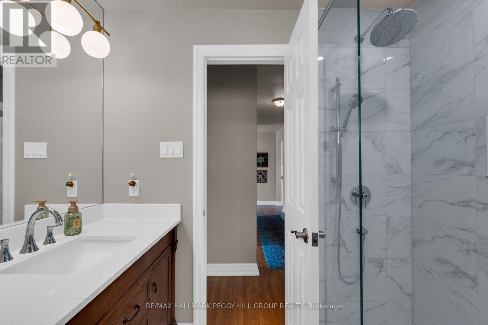 211 Dodson Road, Barrie (Painswick North), Ontario  L4N 4K2 - Photo 12 - S13240656