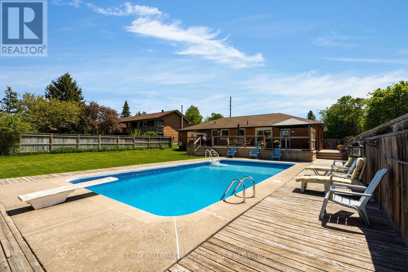 211 Dodson Road, Barrie (Painswick North), Ontario  L4N 4K2 - Photo 2 - S13240656