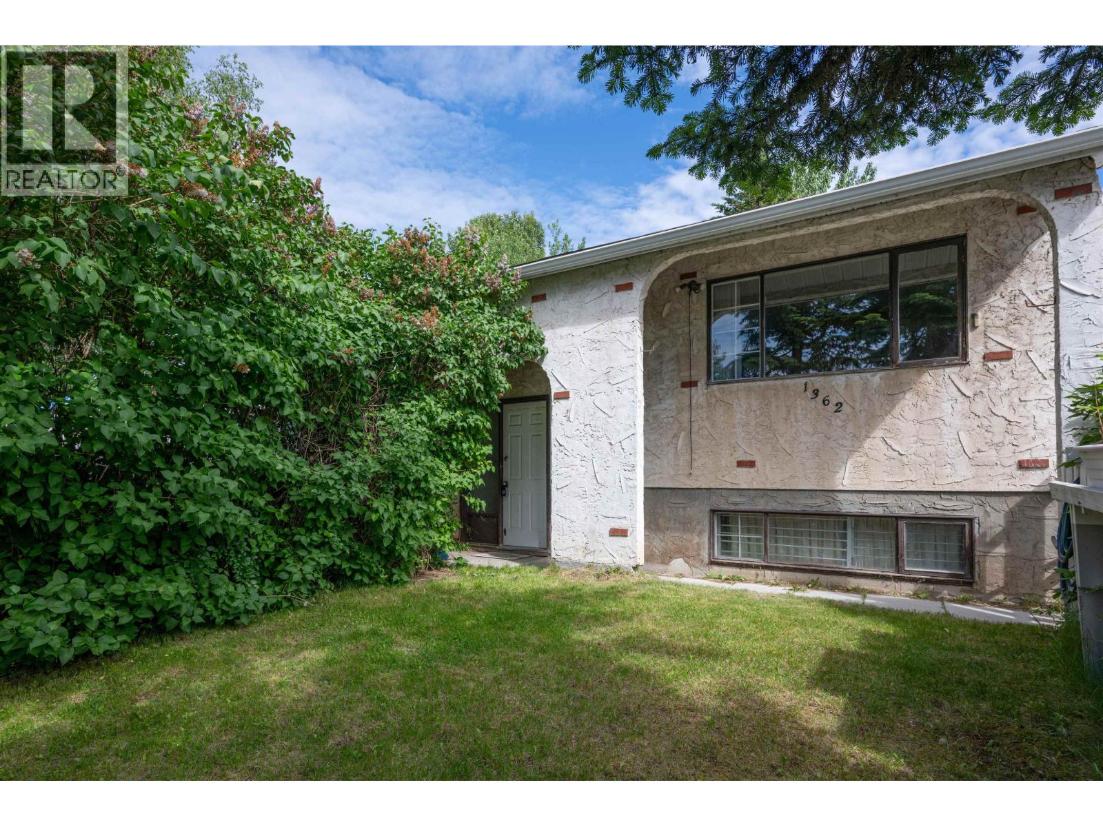 1362 Pearson Avenue, Prince George, British Columbia  V2L 5B9 - Photo 2 - R3132181