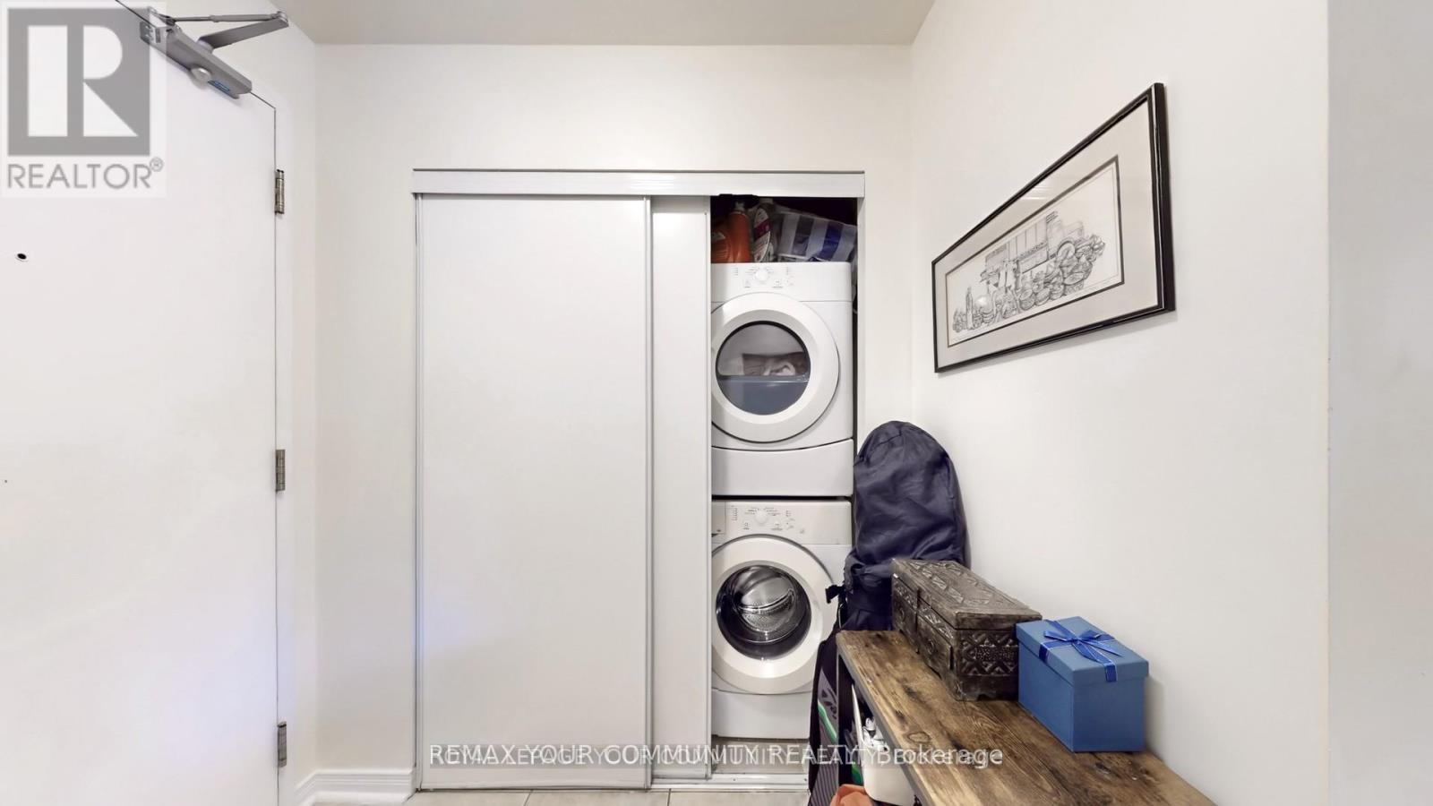 101 - 455 Rosewell Avenue, Toronto, Ontario  M4R 2B6 - Photo 11 - C13240906