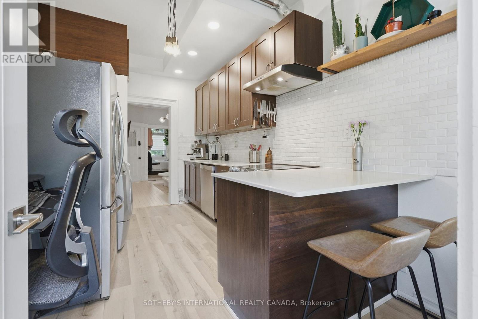 Main - 284 Euclid Avenue, Toronto, Ontario  M6J 2K2 - Photo 13 - C13240934