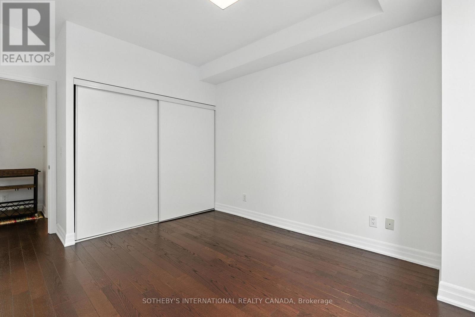 502 - 500 St Clair Avenue W, Toronto, Ontario  M6C 1A8 - Photo 13 - C13240956