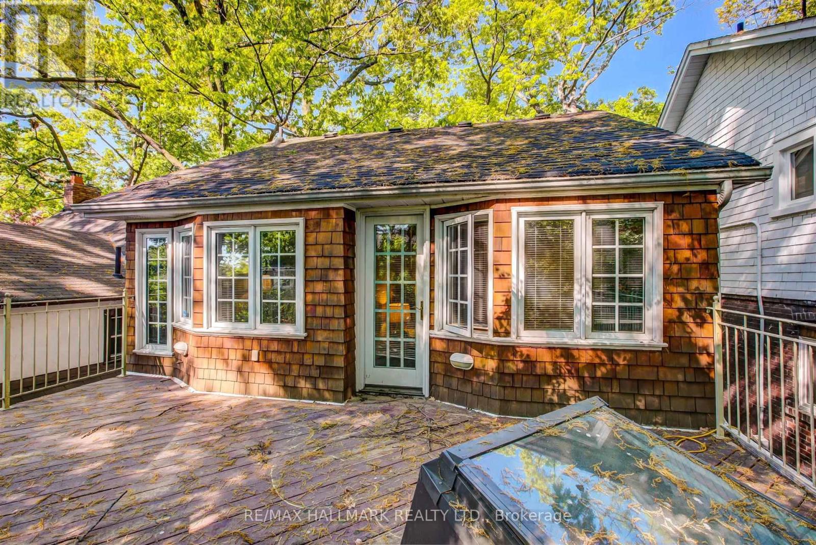 69 Normandy Boulevard, Toronto, Ontario  M4L 3K4 - Photo 17 - E13240944