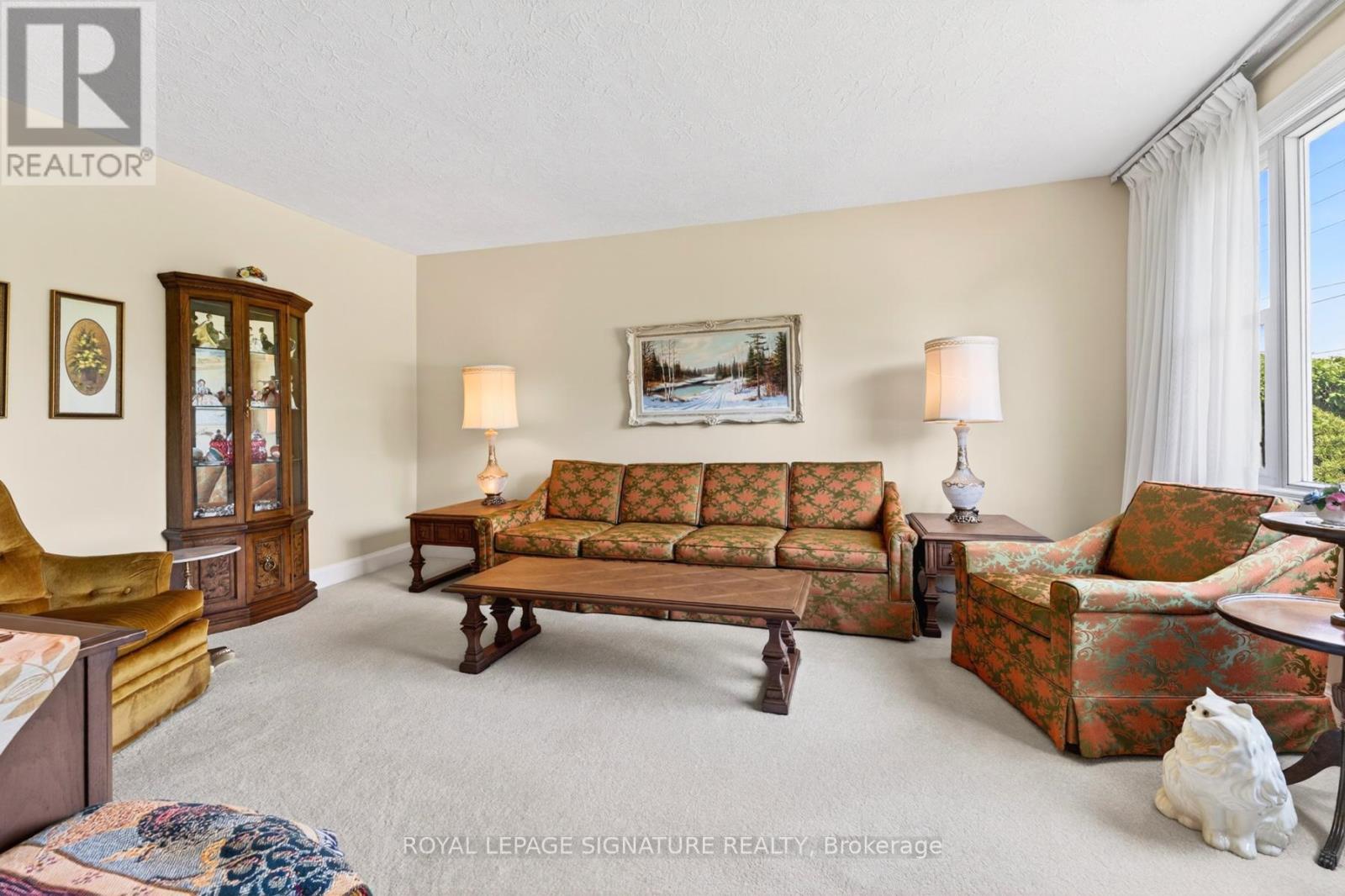 820 Simcoe Street N, Oshawa, Ontario  L1G 4V8 - Photo 4 - E13241018