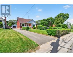 820 SIMCOE STREET N, Oshawa, Ontario