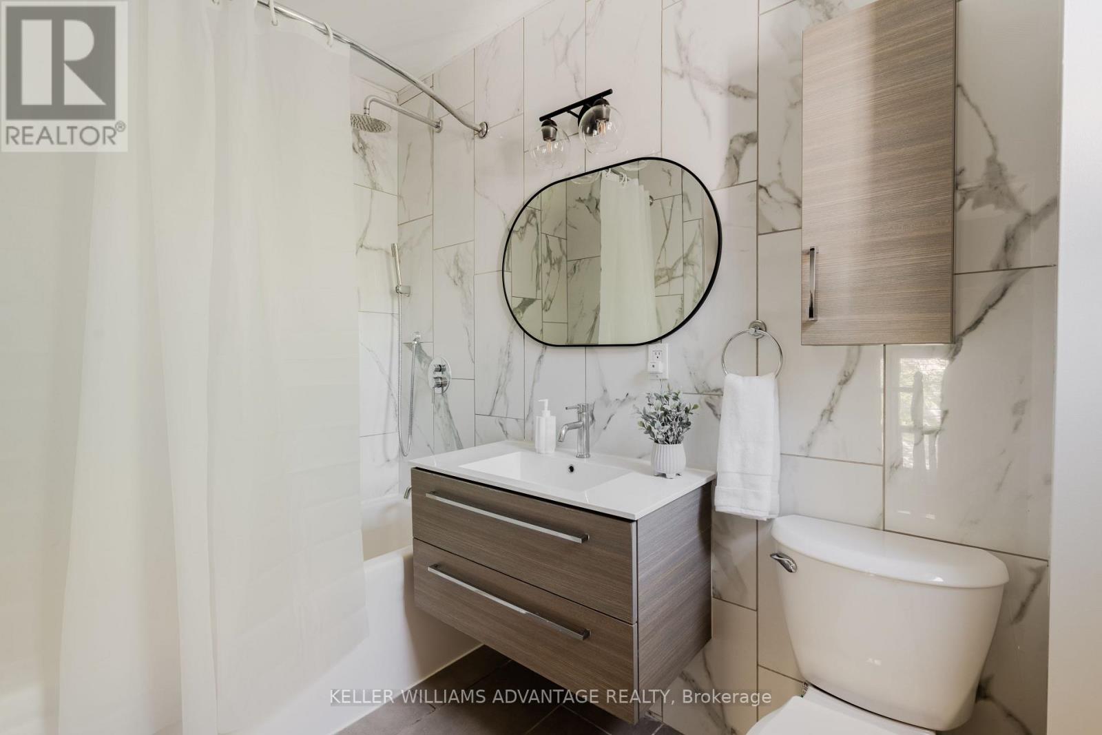129 Woodfield Road, Toronto, Ontario  M4L 2W5 - Photo 28 - E13241062