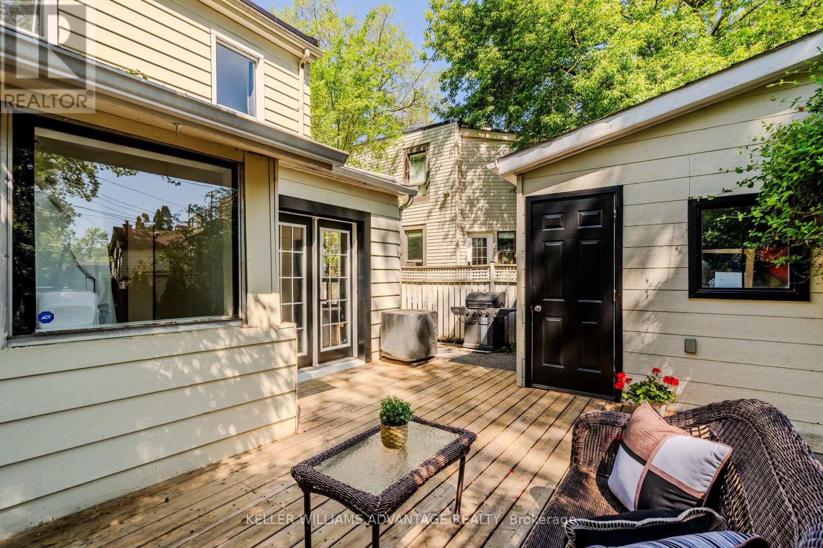129 Woodfield Road, Toronto, Ontario  M4L 2W5 - Photo 37 - E13241062