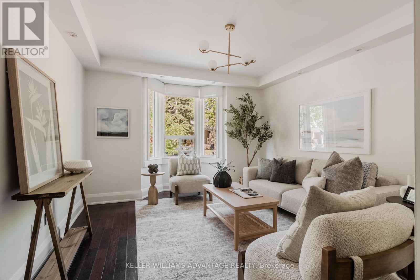 129 Woodfield Road, Toronto, Ontario  M4L 2W5 - Photo 4 - E13241062