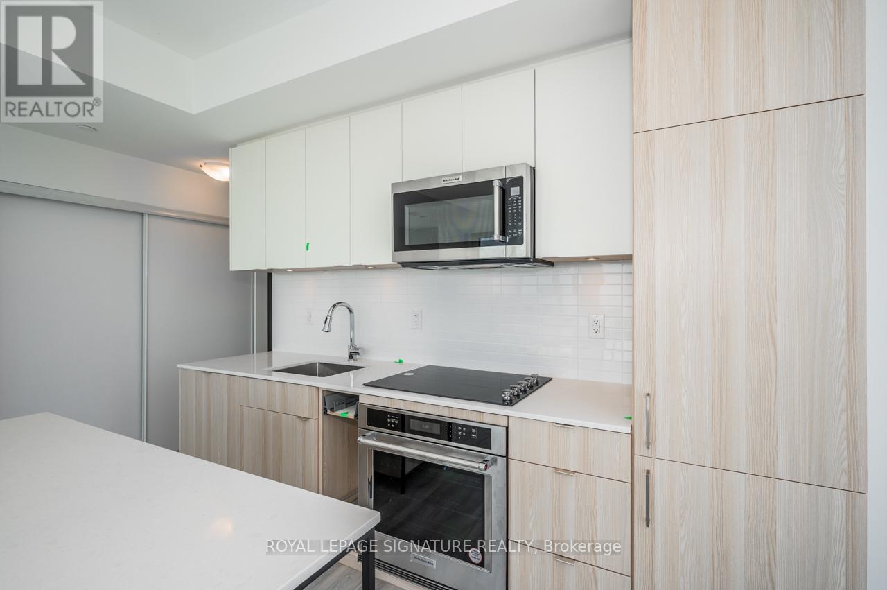 1403 - 220 Missinnihe Way, Mississauga, Ontario  L5H 0A9 - Photo 16 - W13240472
