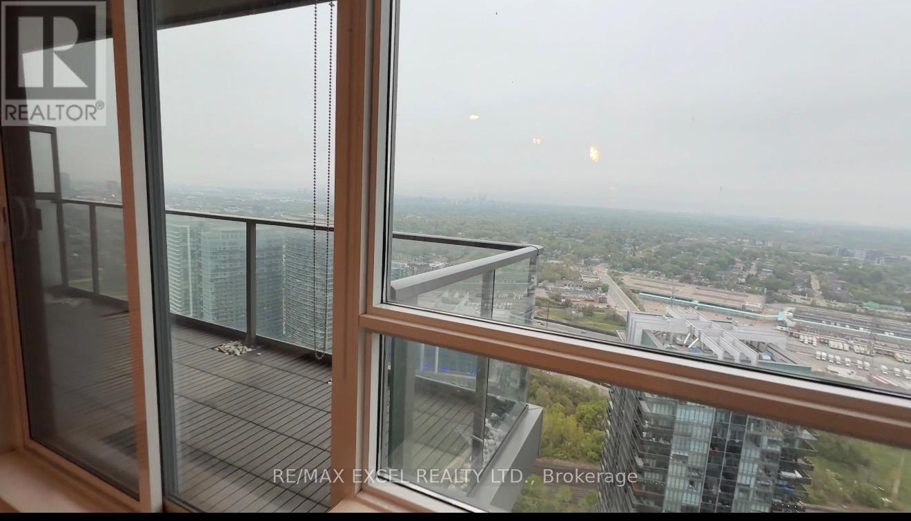 4006 - 36 Park Lawn Road, Toronto, Ontario  M8V 0E5 - Photo 2 - W13240480