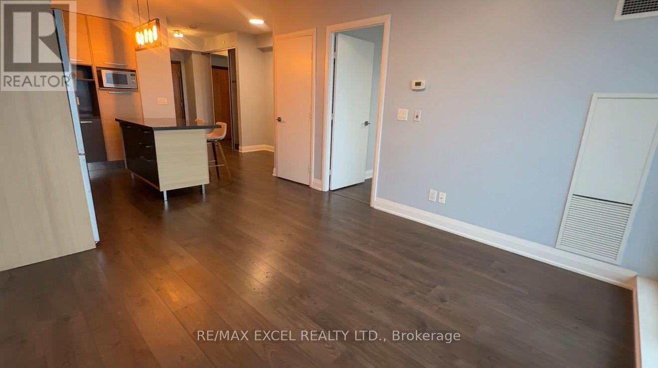 4006 - 36 Park Lawn Road, Toronto, Ontario  M8V 0E5 - Photo 3 - W13240480