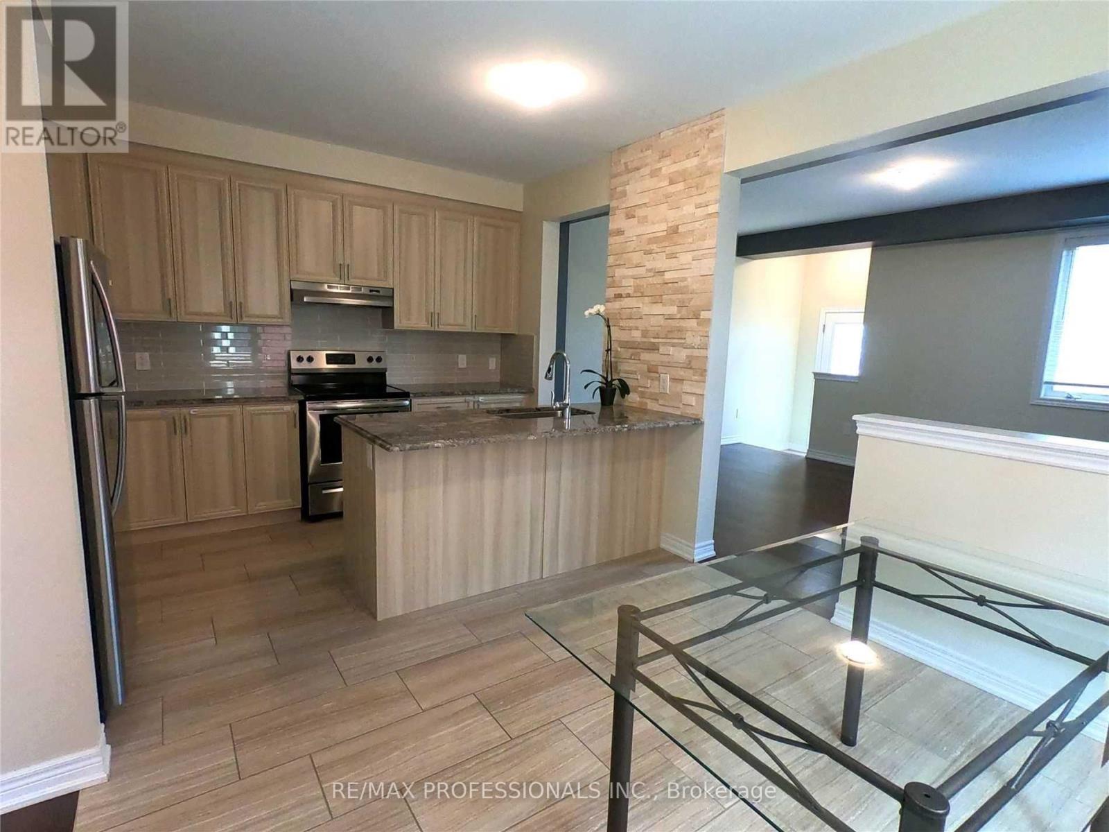 258 Inspire Boulevard, Brampton, Ontario  L6R 0B6 - Photo 6 - W13240612