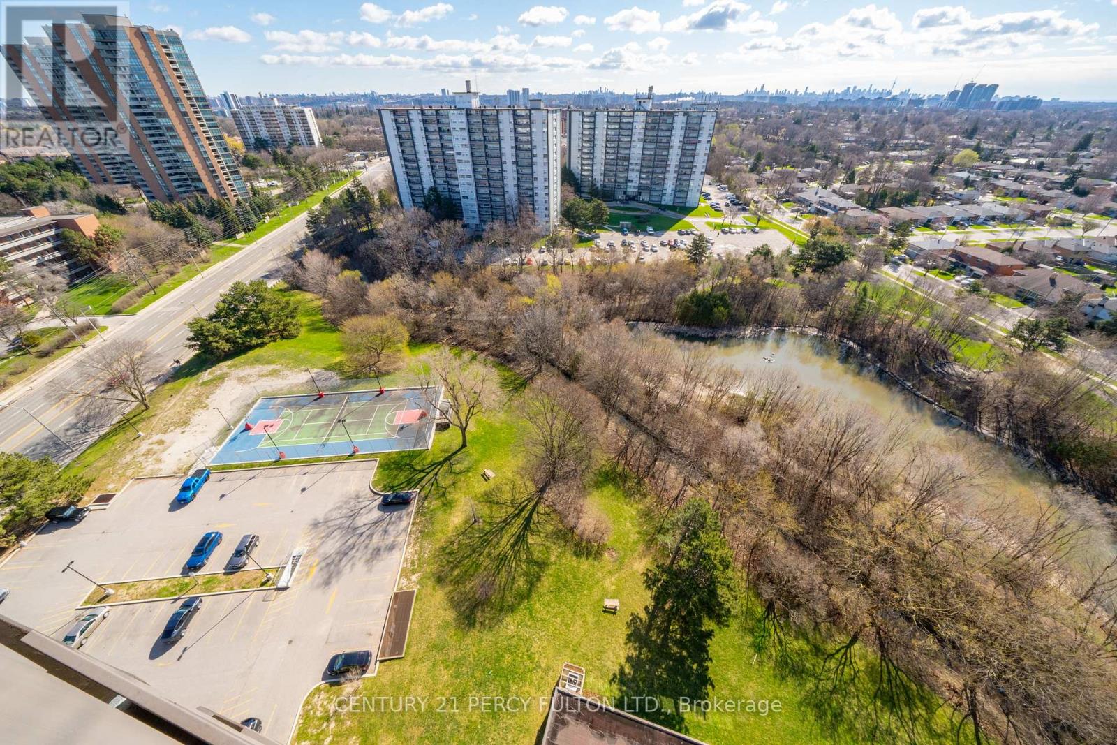 Ph 12 - 11 Wincott Drive, Toronto, Ontario  M9R 2R9 - Photo 10 - W13240614