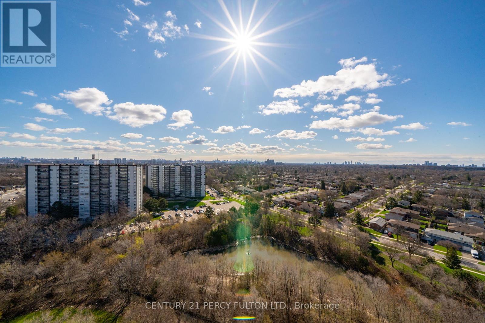 Ph 12 - 11 Wincott Drive, Toronto, Ontario  M9R 2R9 - Photo 8 - W13240614