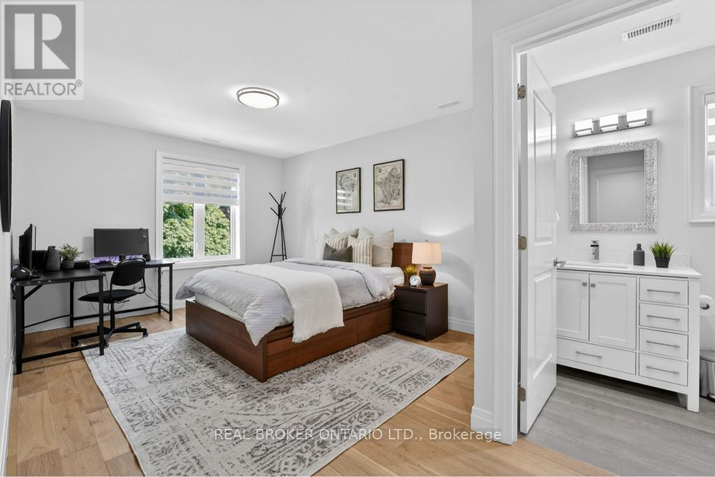176 Aldercrest Road, Toronto, Ontario  M8W 4J3 - Photo 28 - W13240740