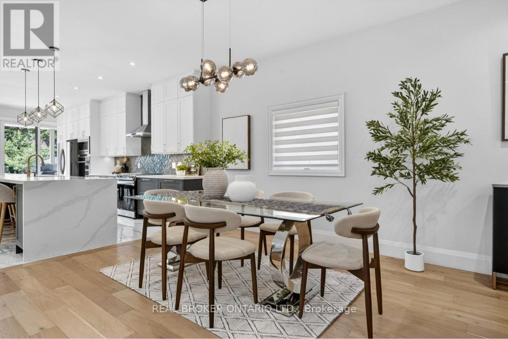 176 Aldercrest Road, Toronto, Ontario  M8W 4J3 - Photo 4 - W13240740