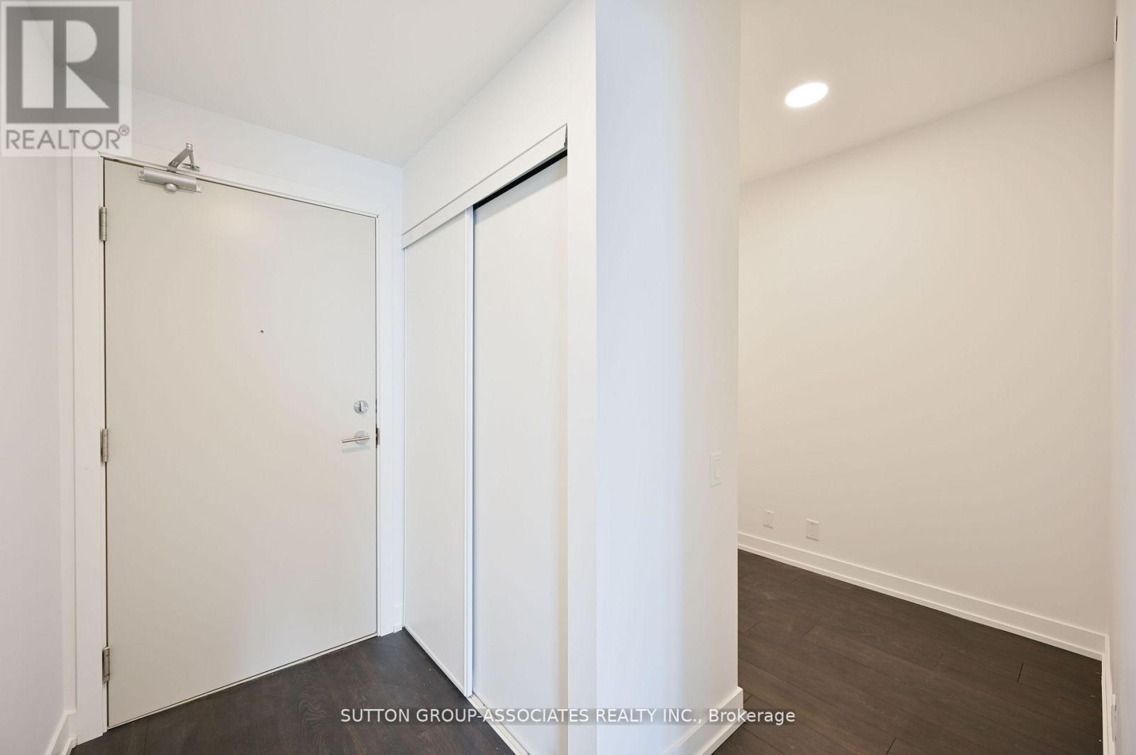 1010 - 215 Veterans Drive, Brampton, Ontario  L7A 0B6 - Photo 12 - W13240808