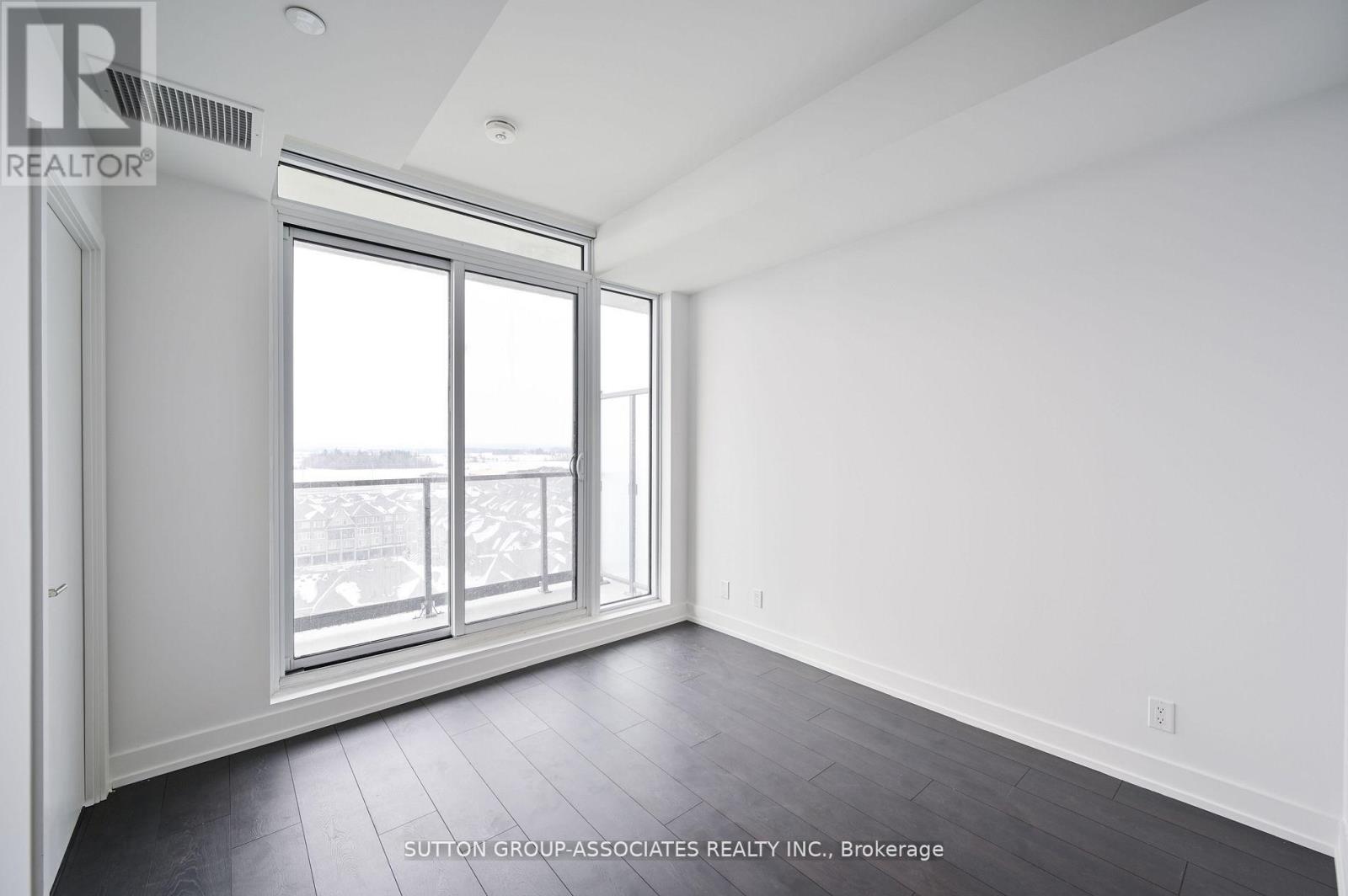 1010 - 215 Veterans Drive, Brampton, Ontario  L7A 0B6 - Photo 6 - W13240808