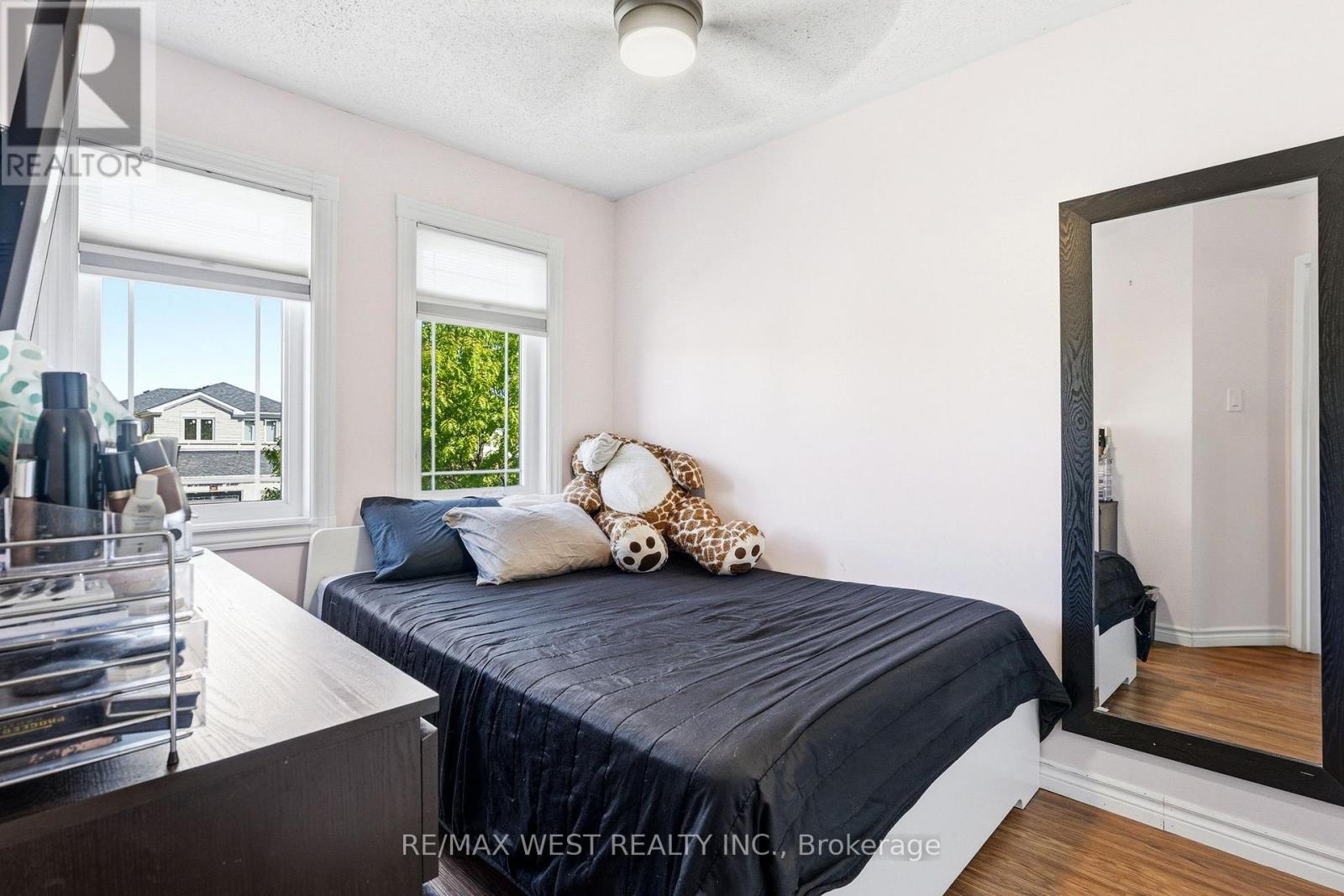 18 Needlewood Lane, Brampton, Ontario  L6R 2N2 - Photo 13 - W13240824