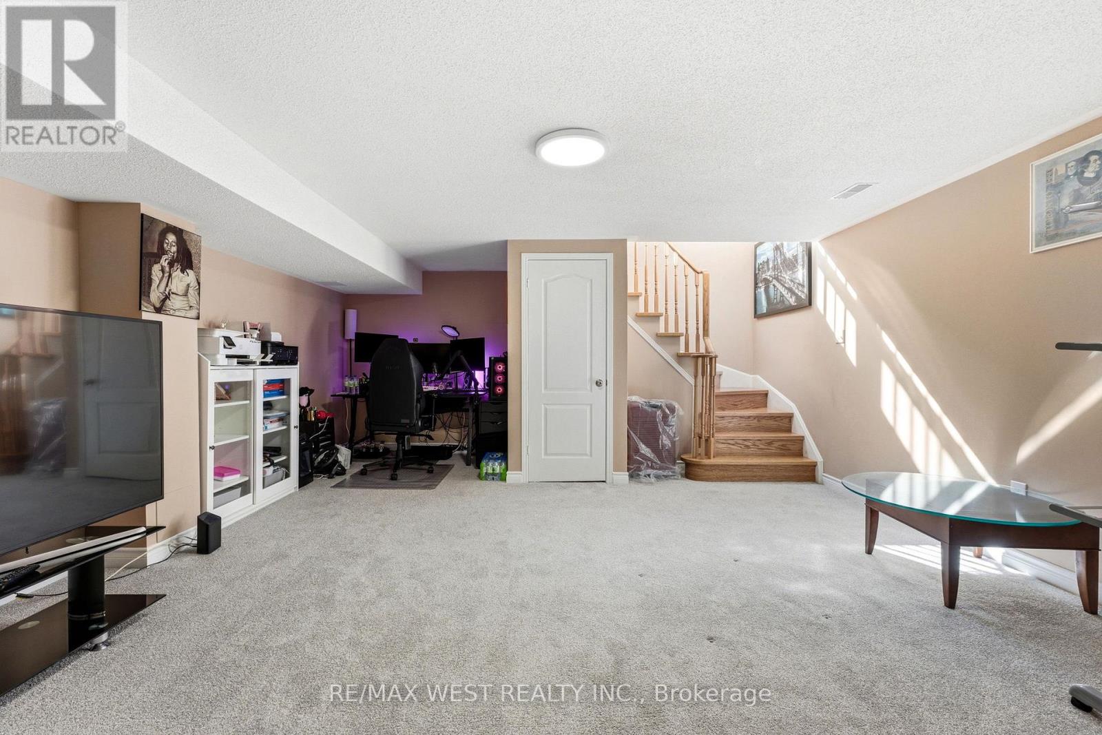 18 Needlewood Lane, Brampton, Ontario  L6R 2N2 - Photo 19 - W13240824