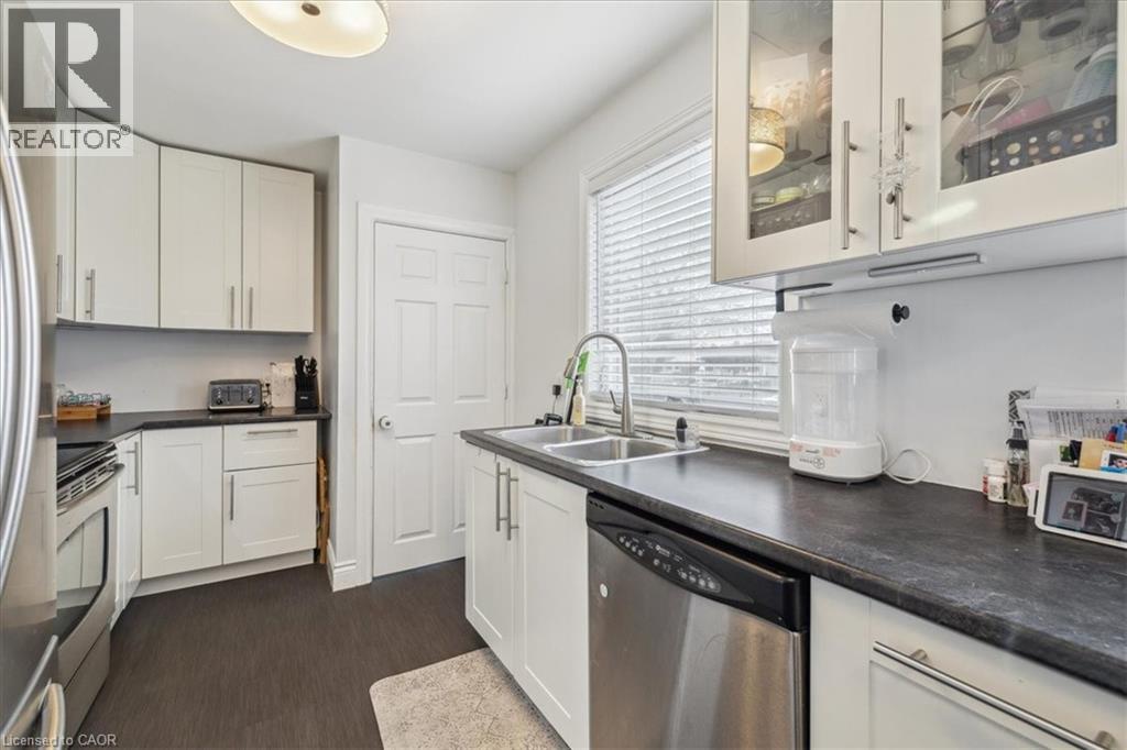 9 Grenadier Drive Unit# Upper, Hamilton, Ontario  L8T 4C7 - Photo 19 - 40836775