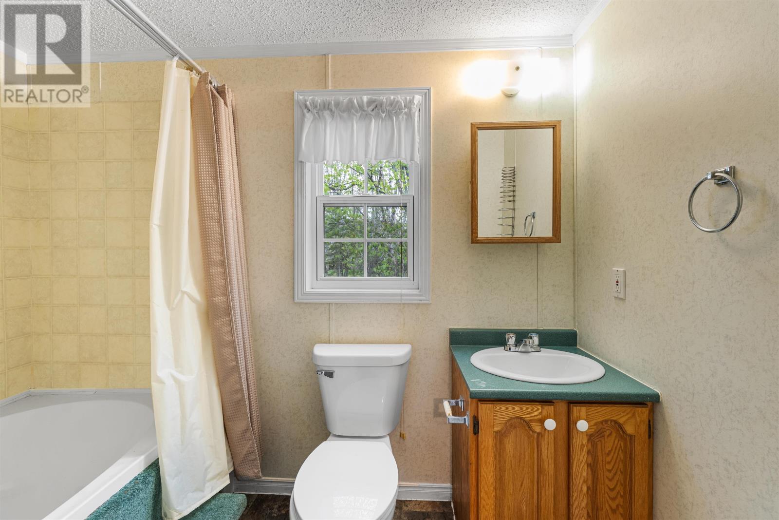 2328 Linkletter, Miscouche, Prince Edward Island  C1N 4J8 - Photo 19 - 202613279