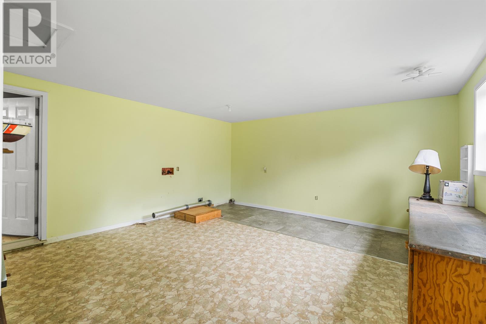 2328 Linkletter, Miscouche, Prince Edward Island  C1N 4J8 - Photo 27 - 202613279