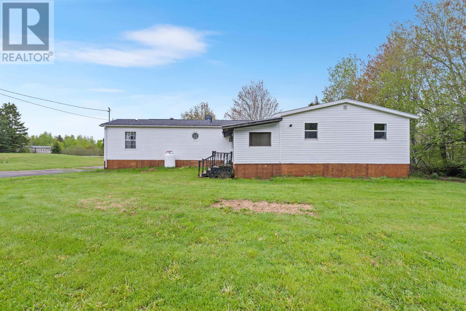 2328 Linkletter, Miscouche, Prince Edward Island  C1N 4J8 - Photo 30 - 202613279