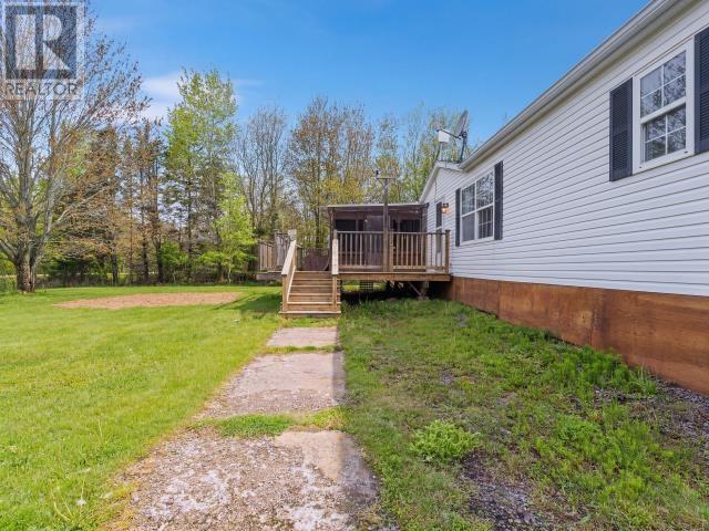 2328 Linkletter, Miscouche, Prince Edward Island  C1N 4J8 - Photo 5 - 202613279