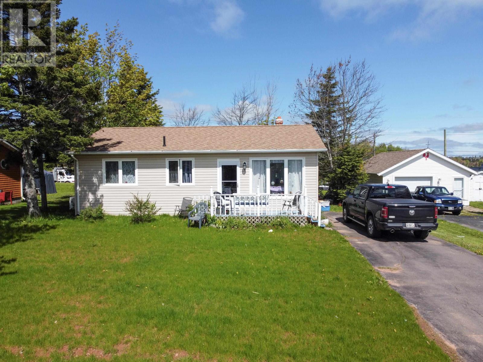 23 Westcomb Crescent, Charlottetown, Prince Edward Island  C1C 1B6 - Photo 1 - 202613281