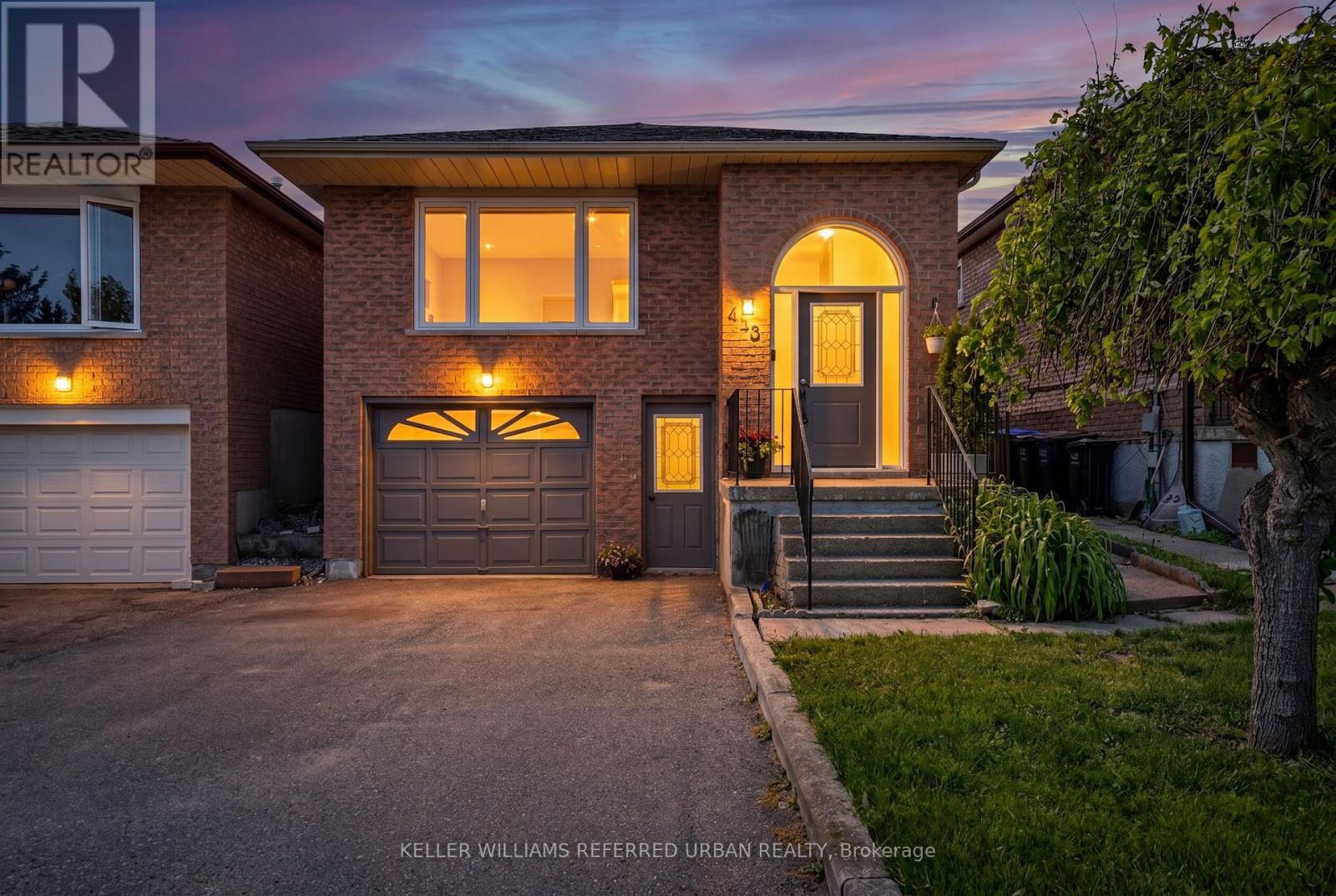 423 BRITANNIA AVENUE, Bradford West Gwillimbury, Ontario