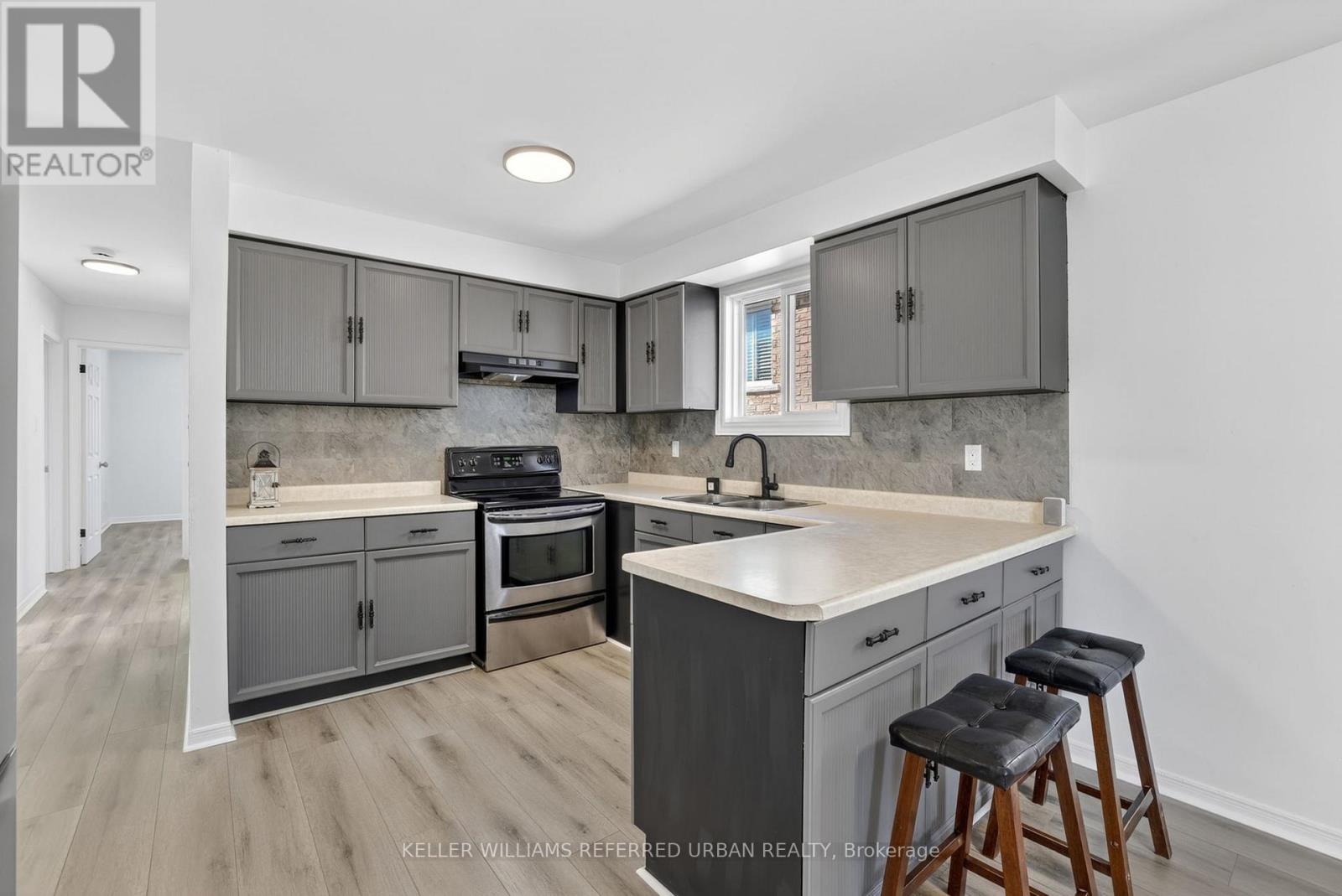 423 Britannia Avenue, Bradford West Gwillimbury, Ontario  L3Z 2C8 - Photo 14 - N13240948