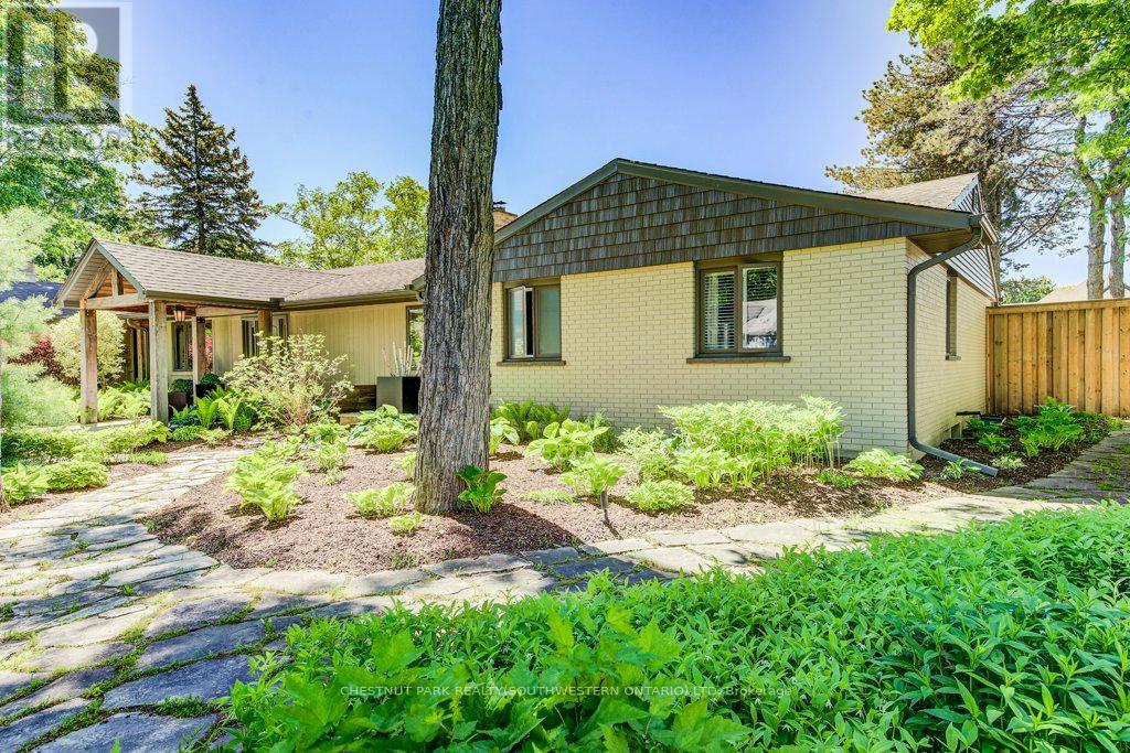 345 Old Stone Road, Waterloo, Ontario  N2K 1Z2 - Photo 4 - X13240524