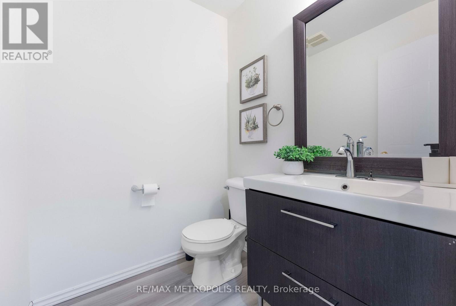 53 - 426 Grange Road, Guelph, Ontario  N1E 7E4 - Photo 12 - X13240540