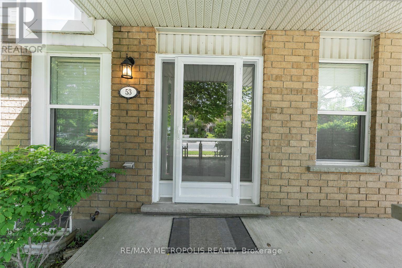 53 - 426 Grange Road, Guelph, Ontario  N1E 7E4 - Photo 3 - X13240540