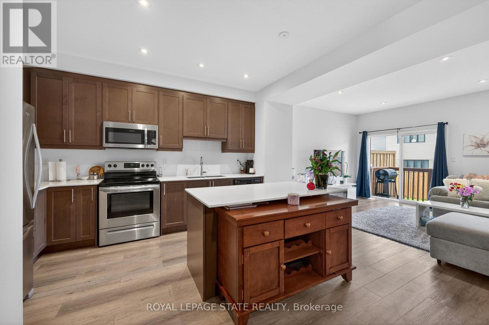 13 June Callwood Way, Brantford, Ontario  N3T 0V1 - Photo 10 - X13240576