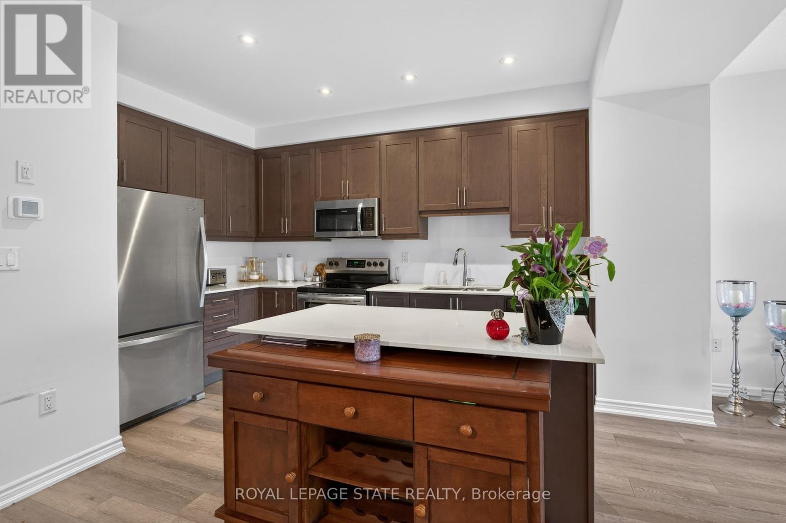 13 June Callwood Way, Brantford, Ontario  N3T 0V1 - Photo 11 - X13240576