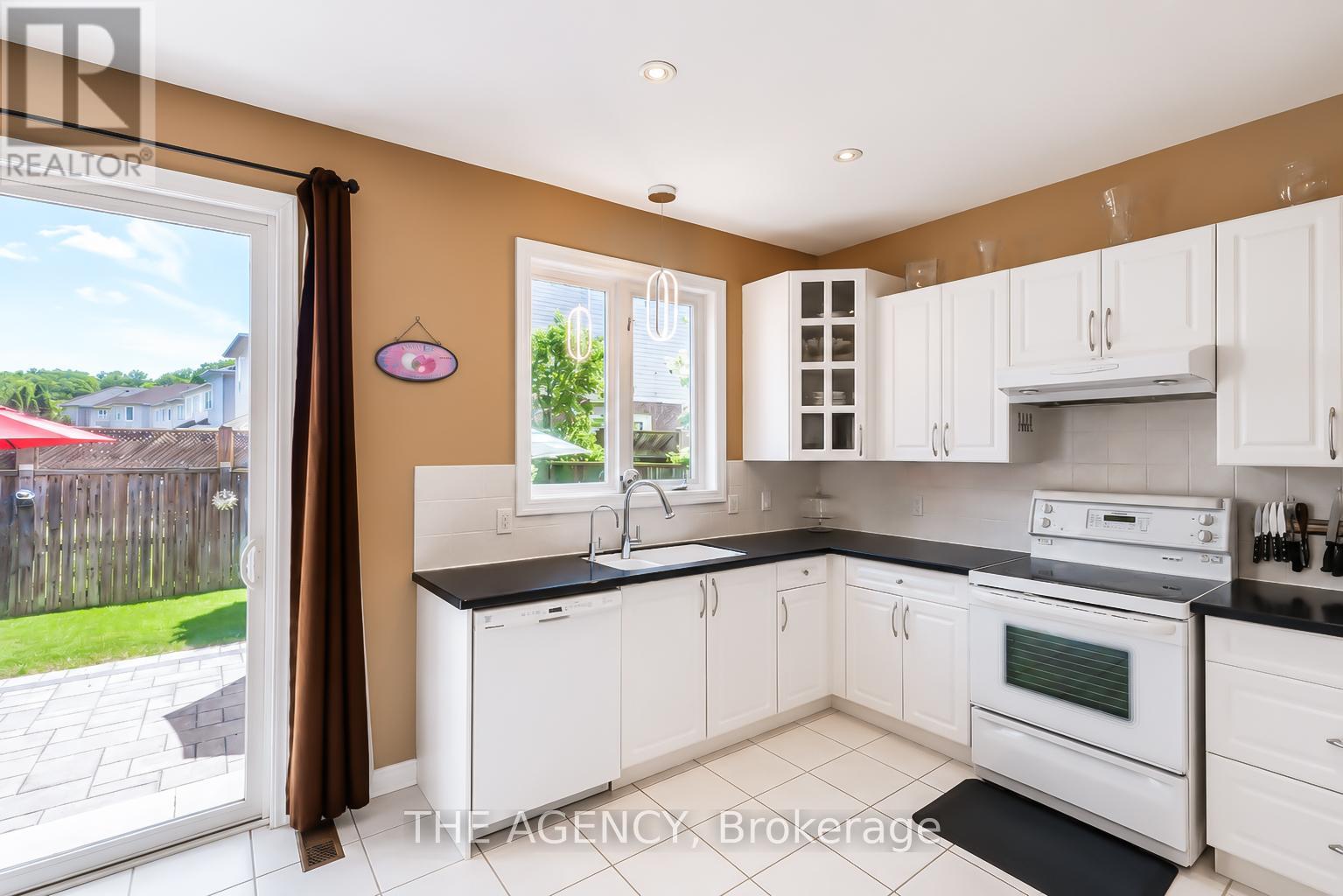 71 Dellgrove Circle, Cambridge, Ontario  N1T 2J9 - Photo 17 - X13240770