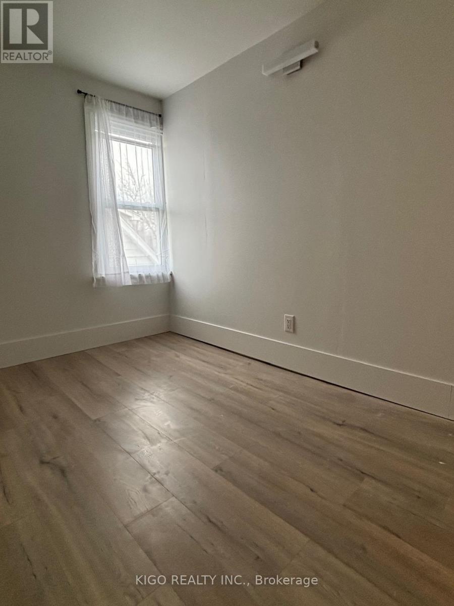 393 Weber Street E, Kitchener, Ontario  N2H 1G4 - Photo 10 - X13240848
