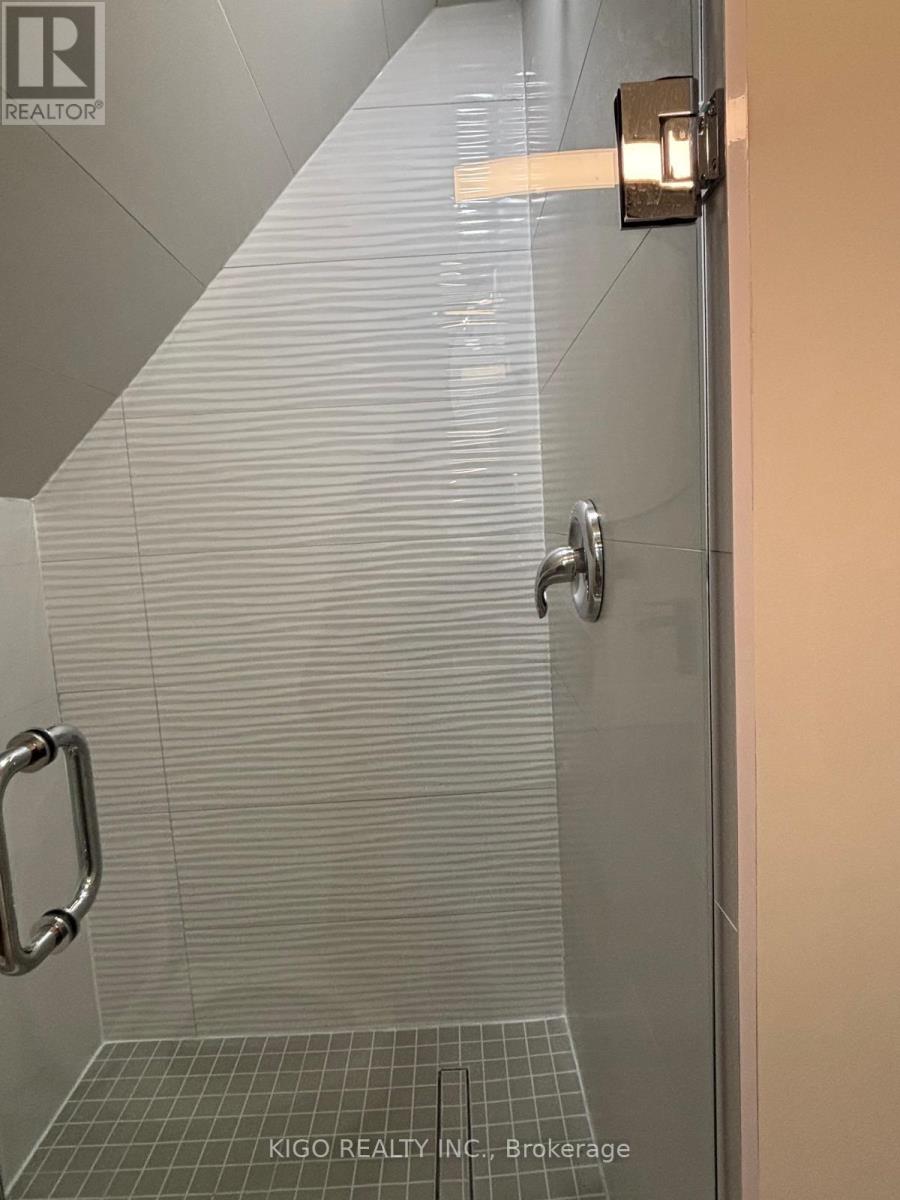 393 Weber Street E, Kitchener, Ontario  N2H 1G4 - Photo 12 - X13240848