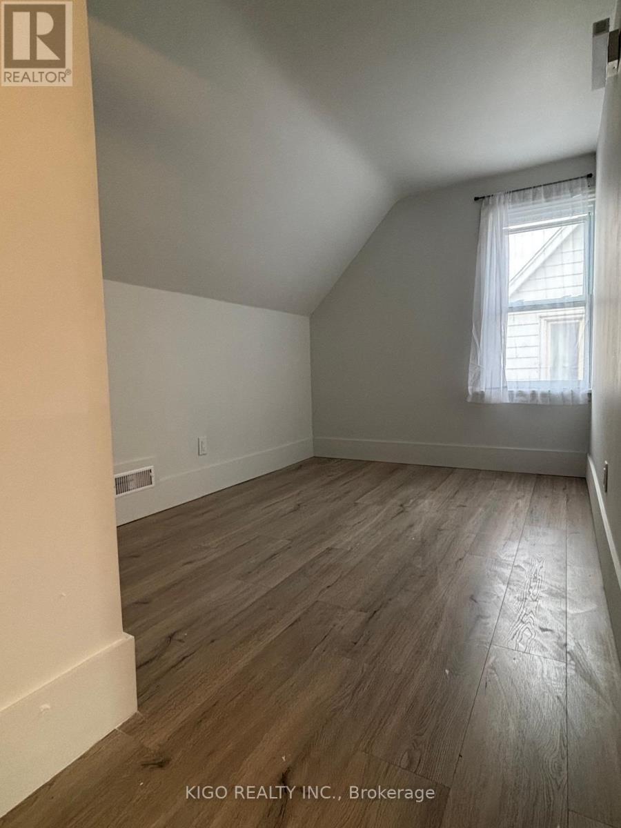 393 Weber Street E, Kitchener, Ontario  N2H 1G4 - Photo 9 - X13240848