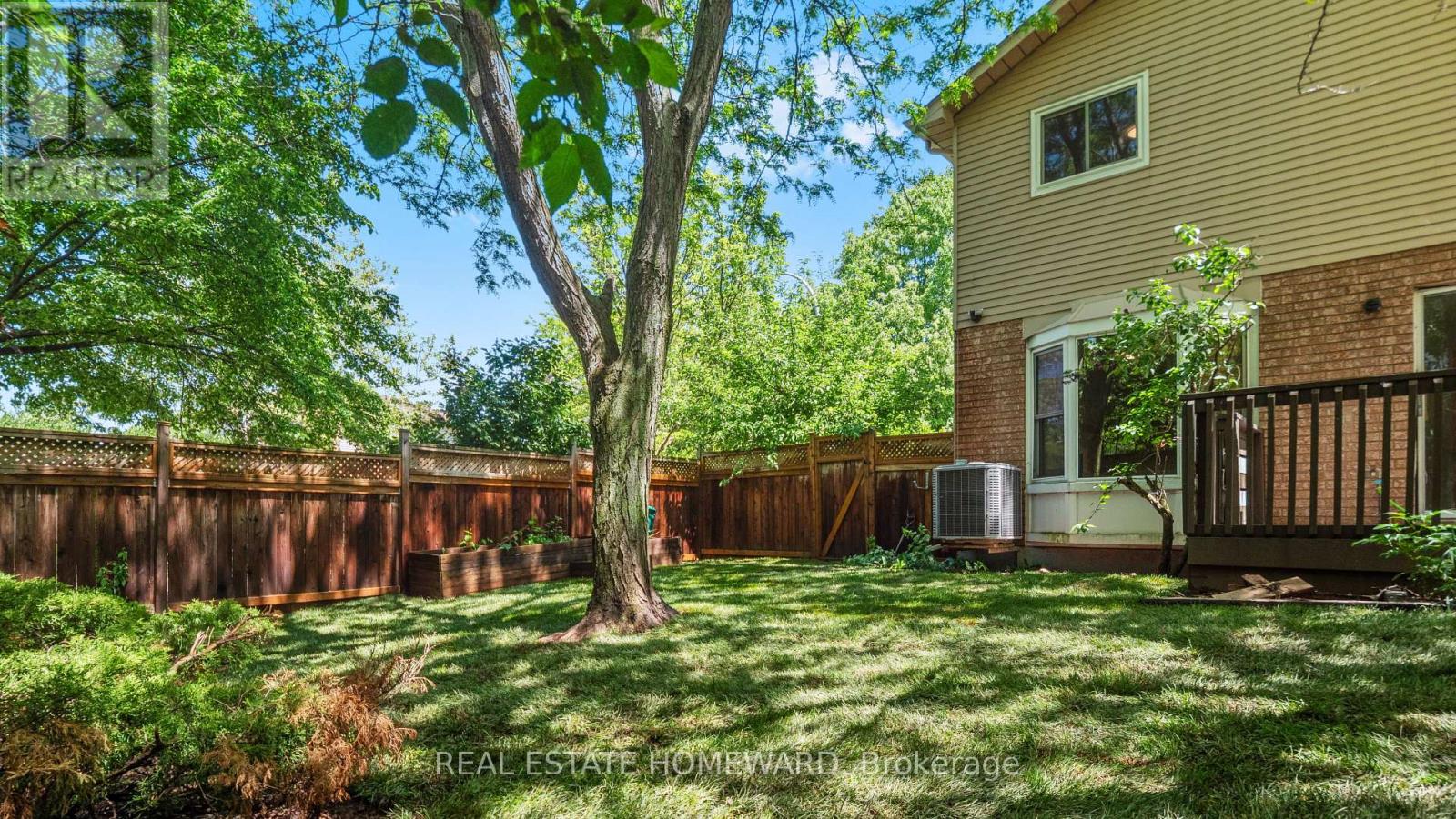 39 Tomahawk Drive S, Grimsby, Ontario  L3M 5G5 - Photo 2 - X13240890