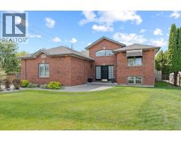 9597 MANITOU, Windsor, Ontario