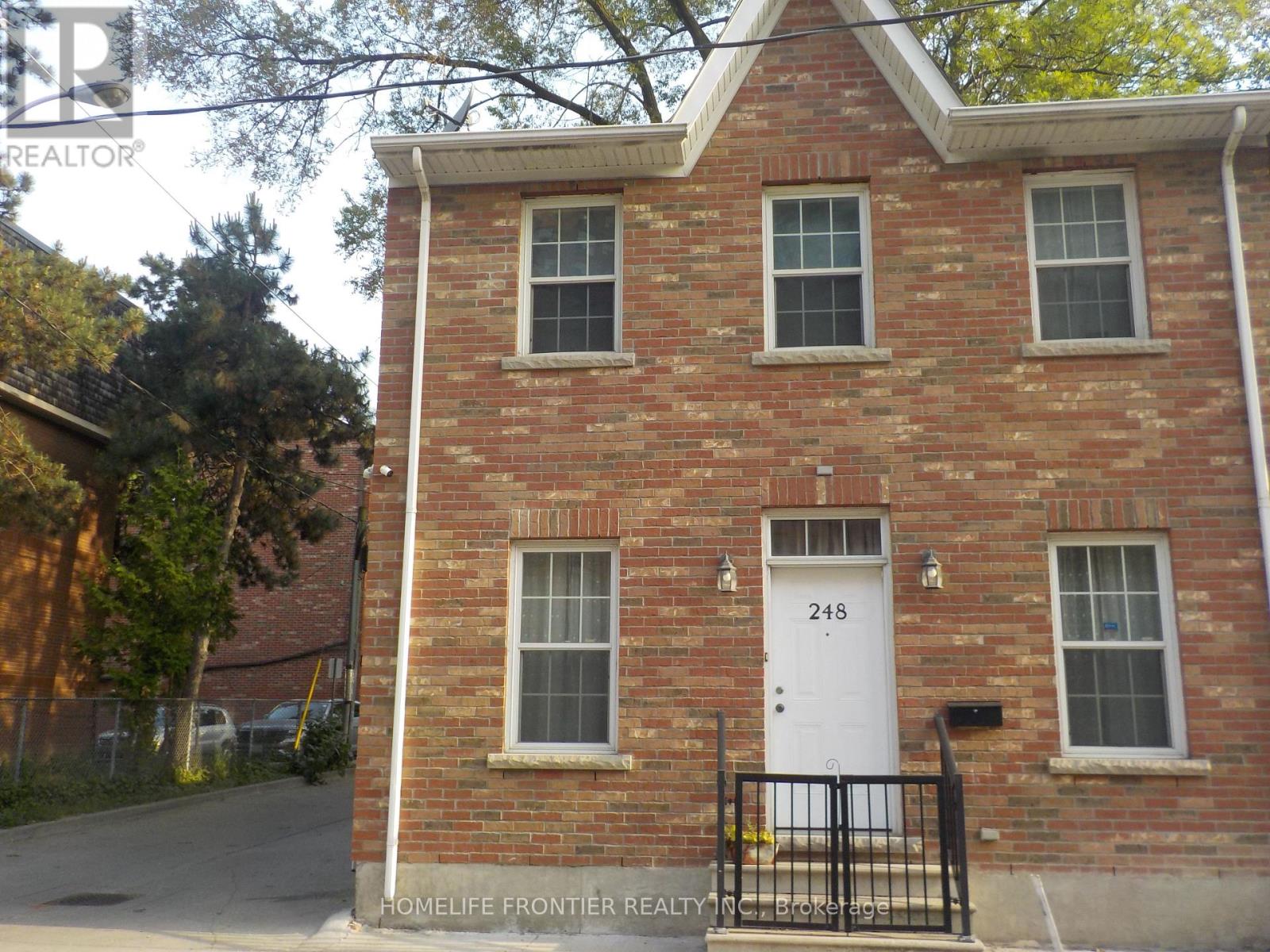 248 SHUTER (BASEMENT) STREET, Toronto, Ontario