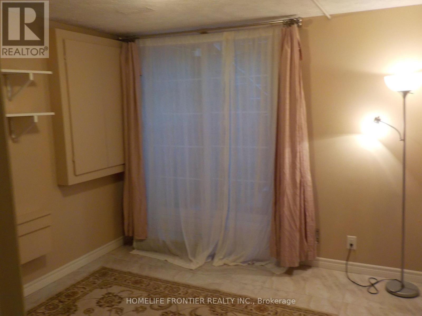 248 Shuter (Basement) Street, Toronto, Ontario  M5A 1W2 - Photo 15 - C13226078